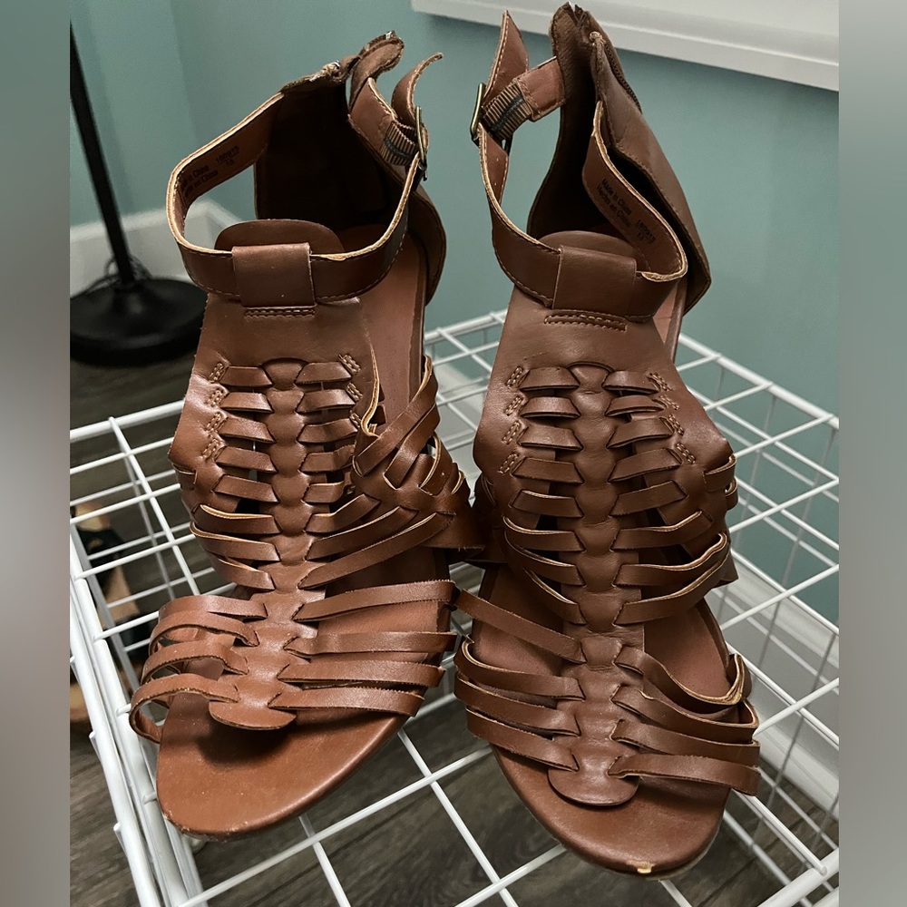 Brown boho heel sandals size 10